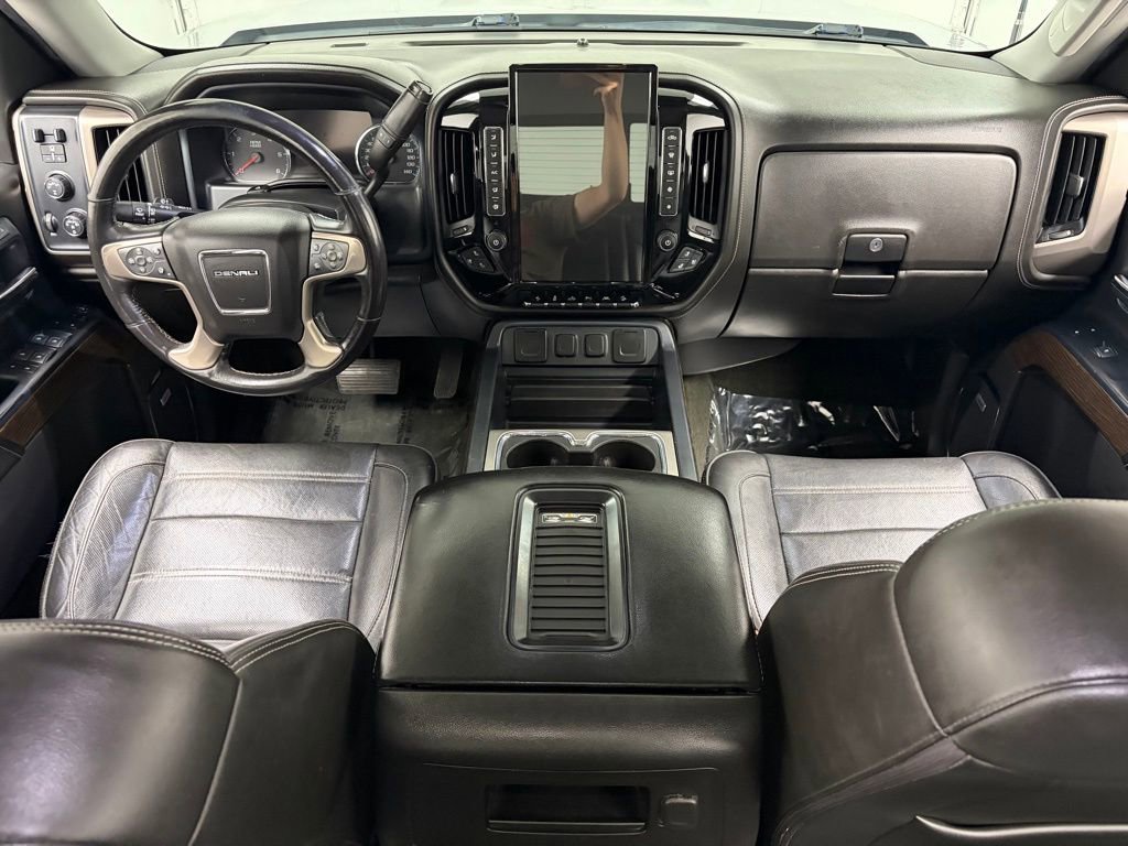 Used 2018 GMC Sierra 1500 Denali AWD/4WD image 19