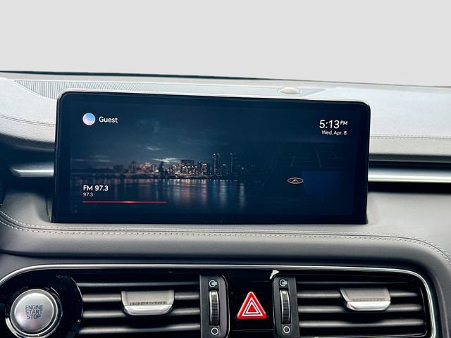 Used 2022 Genesis G70 2.0T image 14