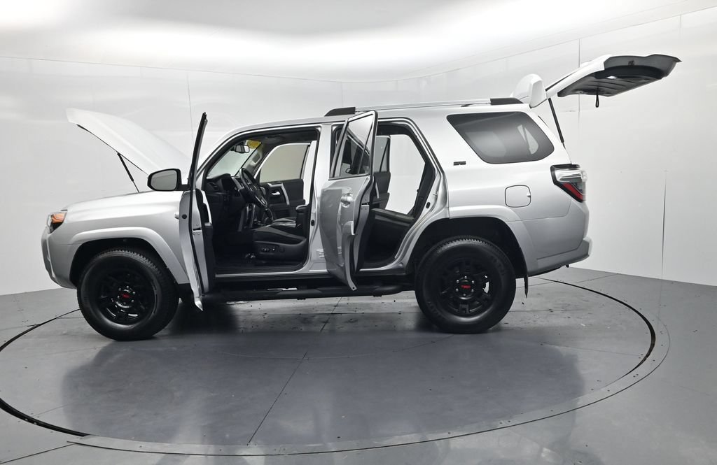 Used 2023 Toyota 4Runner SR5 AWD/4WD image 64