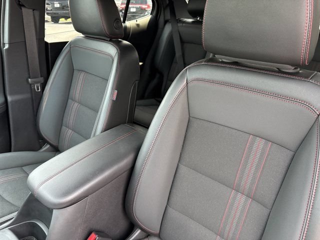 Used 2024 Chevrolet Equinox RS FWD image 12