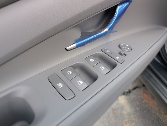 New 2026 Hyundai Elantra Blue image 16