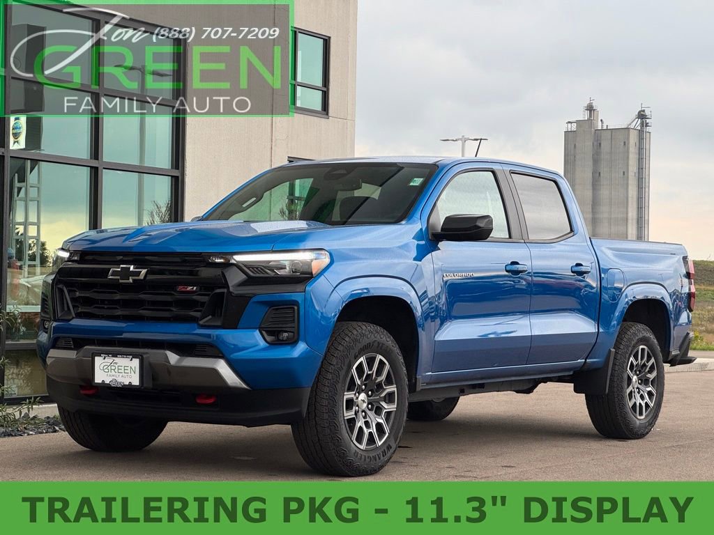 Used 2024 Chevrolet Colorado Z71 image 1