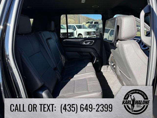 Used 2023 Chevrolet Suburban RST w/ Sport Performance Package image 35