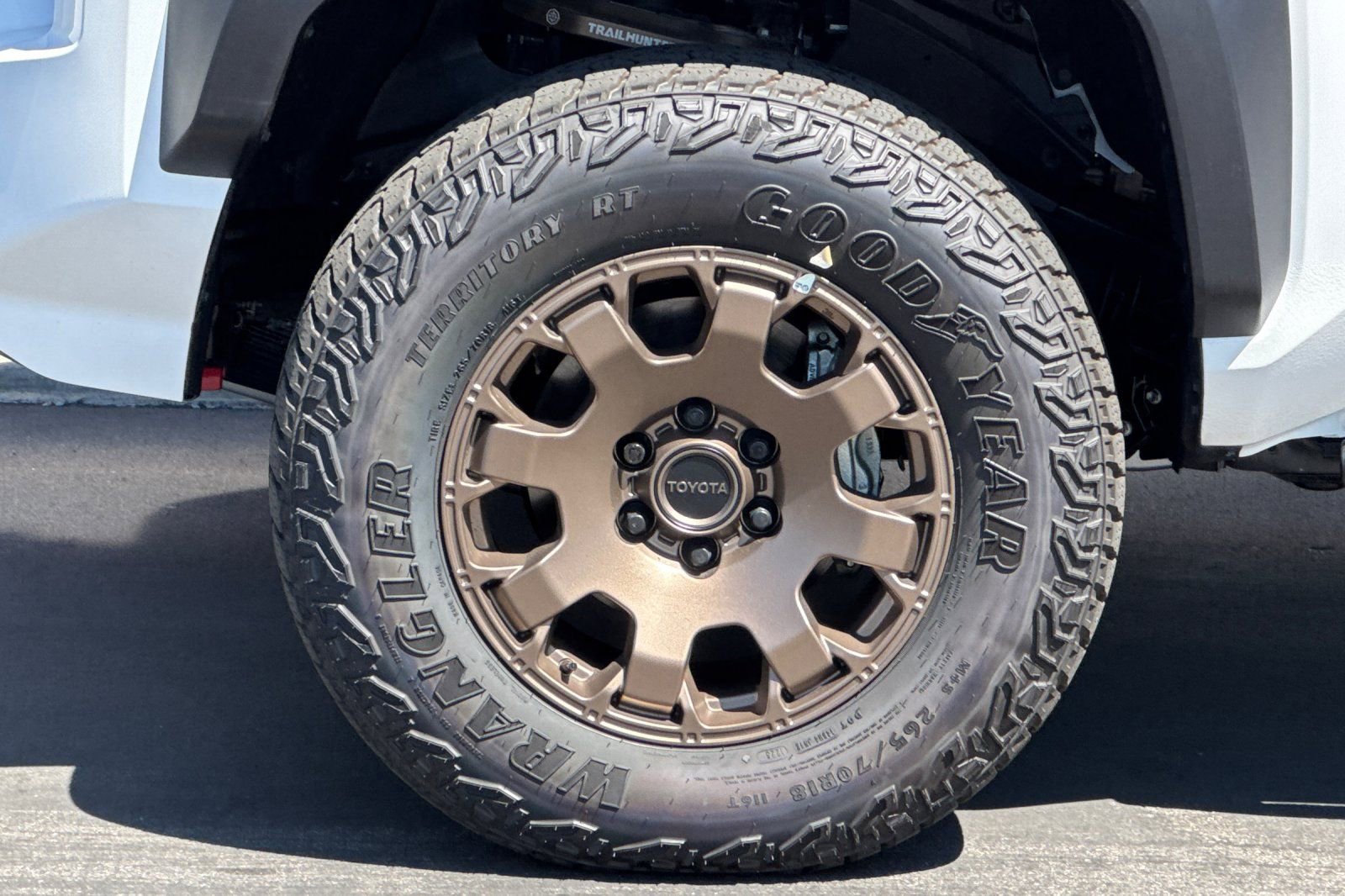 Certified 2025 Toyota Tacoma 4x4 Double Cab Hybrid w/ Tow Tech Package image 32