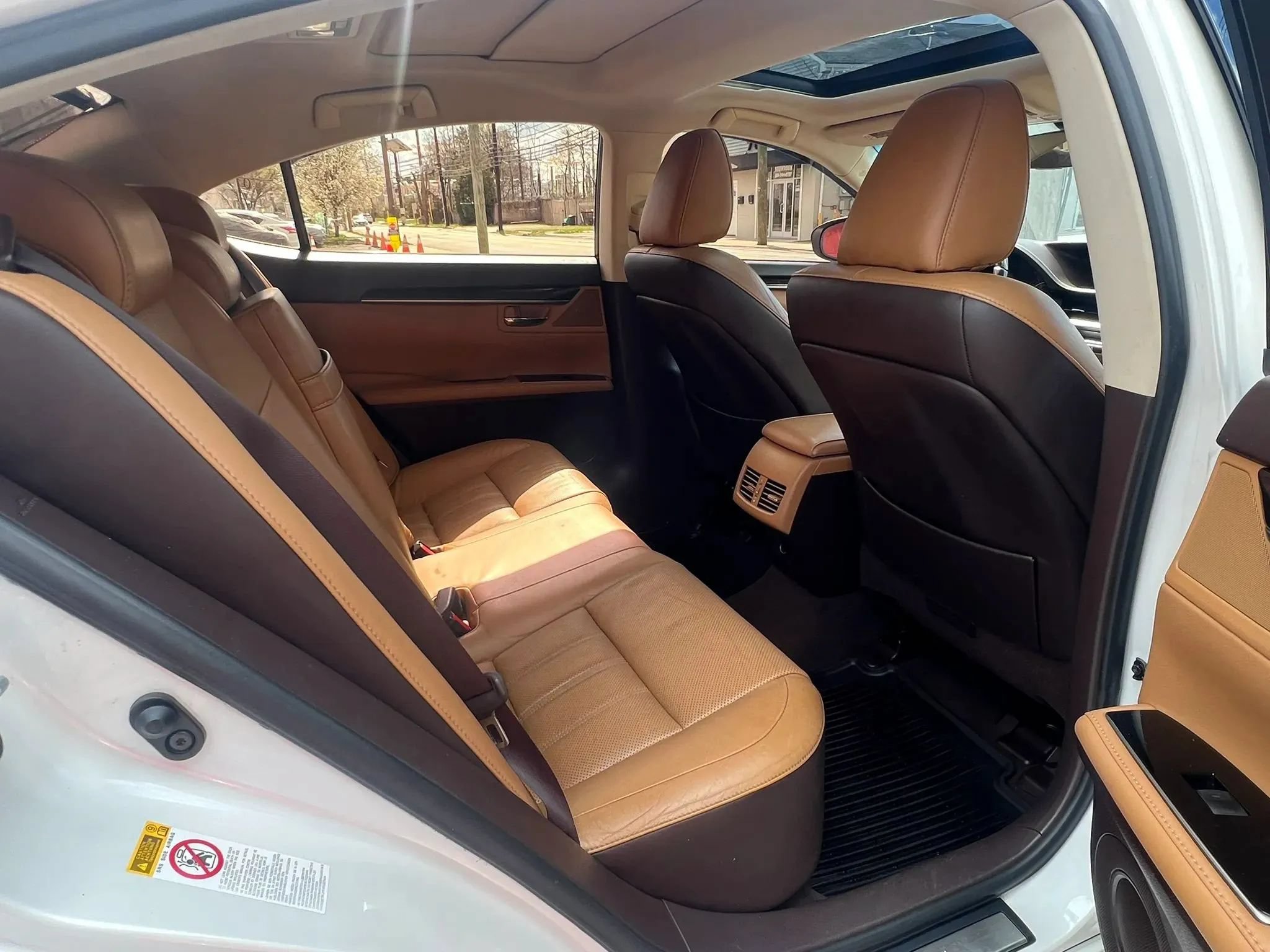 Used 2016 Lexus ES 350 FWD image 29