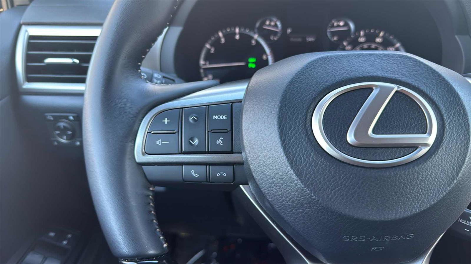 Used 2023 Lexus GX 460 Premium image 17