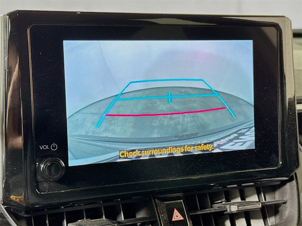 Used 2024 Toyota Corolla Cross LE image 12