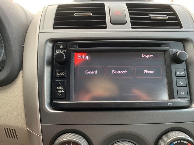 Used 2013 Toyota Corolla LE image 20