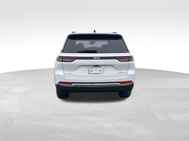 Used 2023 Jeep Grand Cherokee Limited AWD/4WD image 5