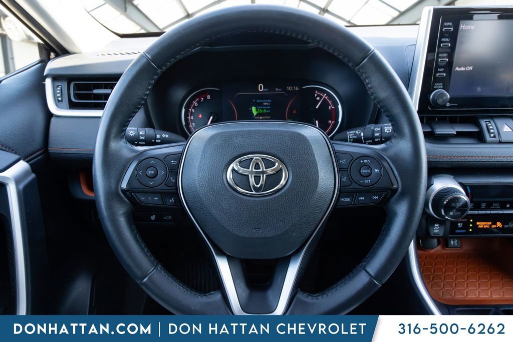 Used 2019 Toyota RAV4 Adventure AWD/4WD image 5