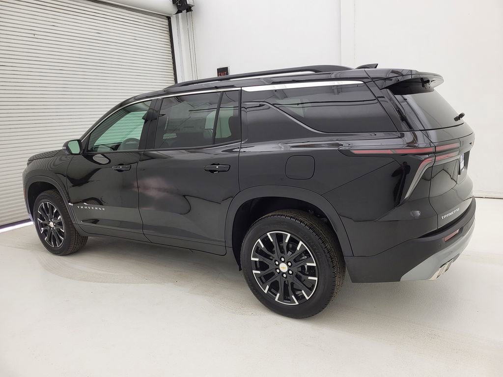 New 2026 Chevrolet Traverse LT w/ Sun and Wheel Package image 19