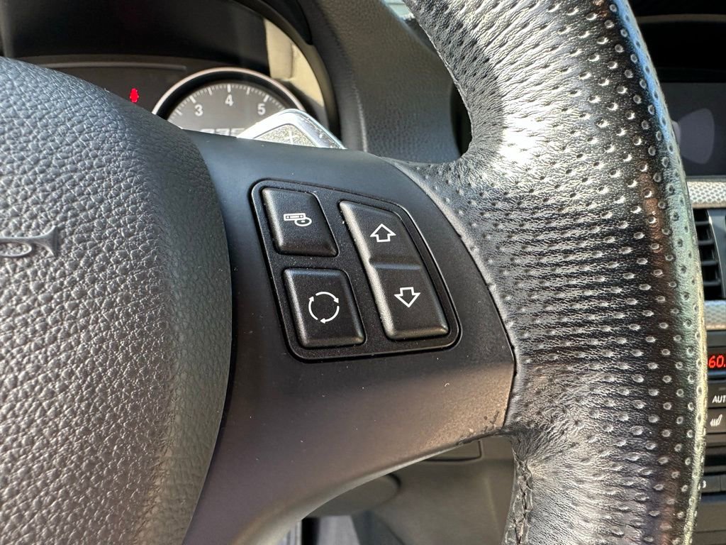 Used 2011 BMW 335is Convertible image 22