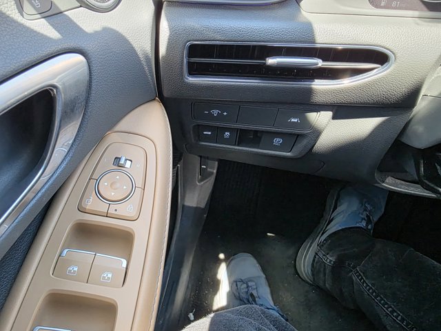 Used 2021 Hyundai Sonata Limited w/ Preferred Accessory Package FWD image 9