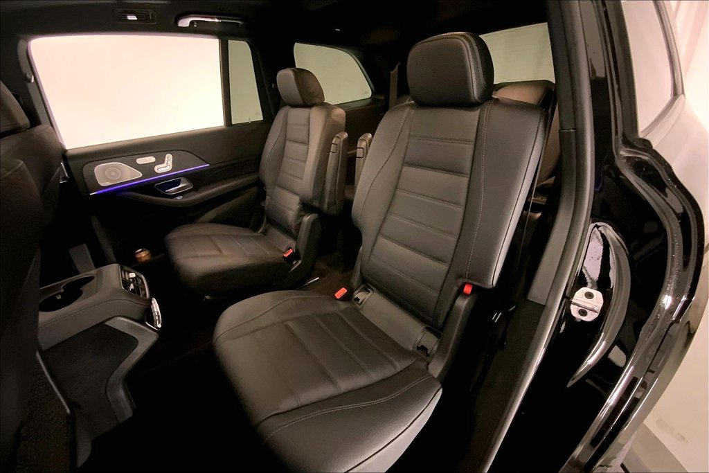 Used 2024 Mercedes-Benz GLS 450 4MATIC image 14