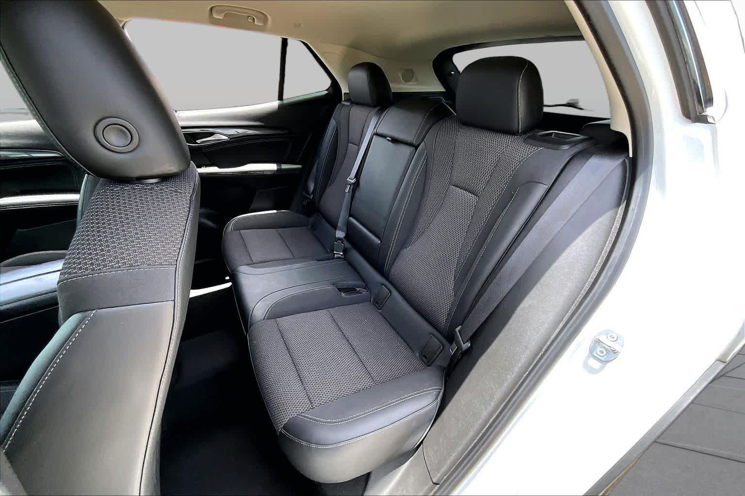 Used 2021 Buick Envision Preferred FWD image 19