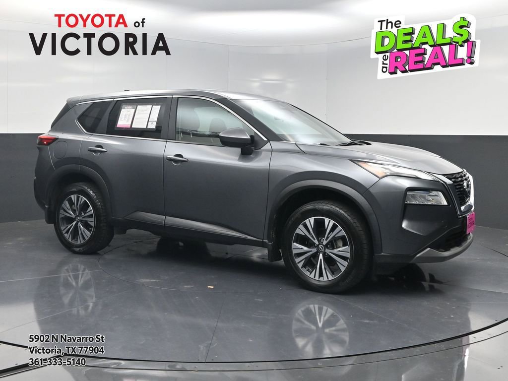 Used 2023 Nissan Rogue SV image 1