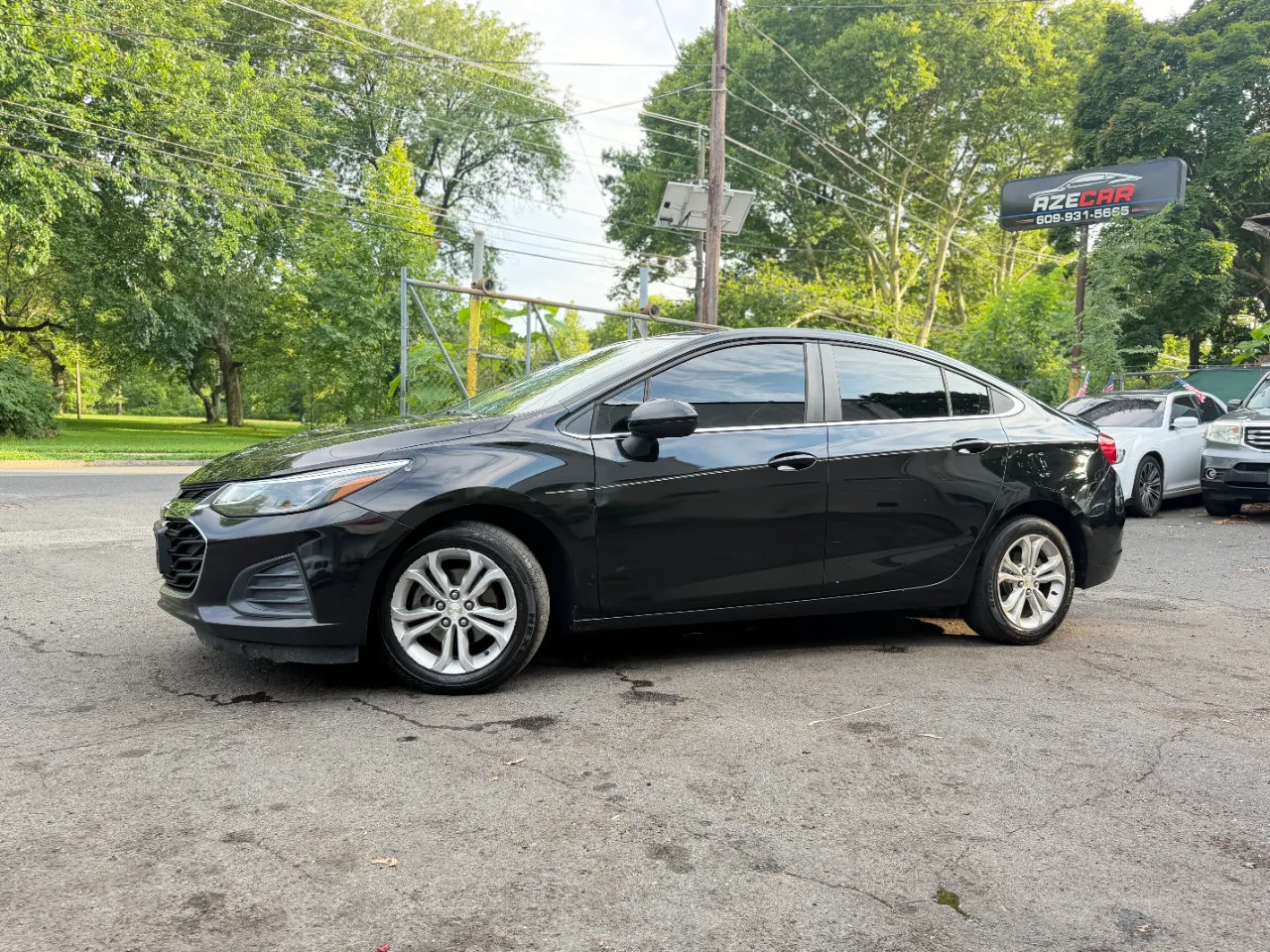 Used 2019 Chevrolet Cruze LT FWD image 6