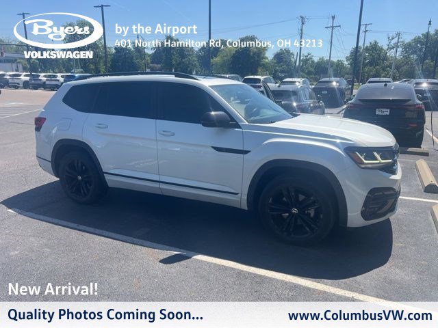 Used 2022 Volkswagen Atlas SEL R-Line