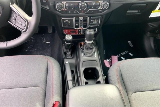 New 2026 Jeep Gladiator Rubicon AWD/4WD image 34