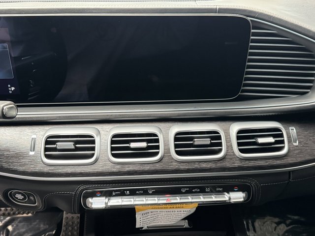 New 2026 Mercedes-Benz GLE 53 AMG 4MATIC Coupe image 11