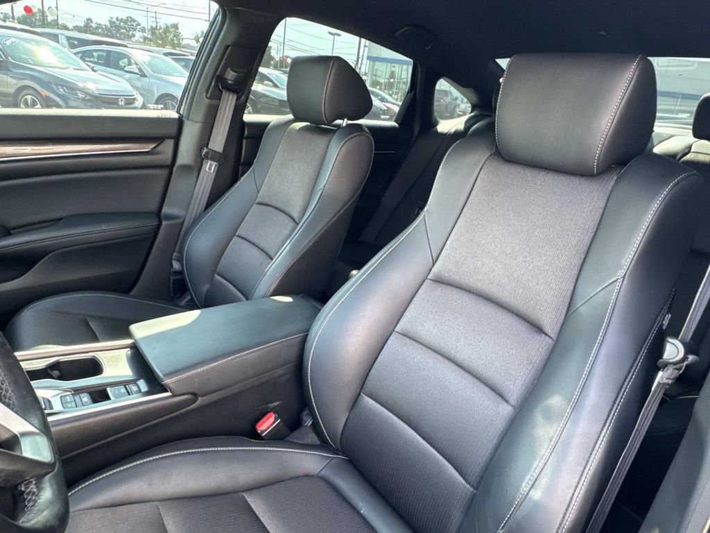 Used 2022 Honda Accord Sport image 17