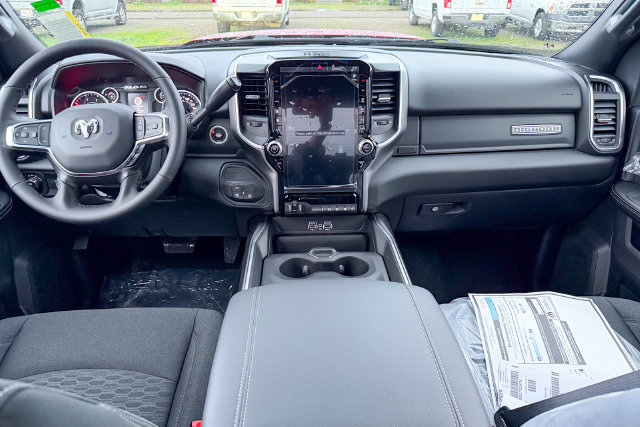 New 2026 RAM 3500 Big Horn AWD/4WD image 27