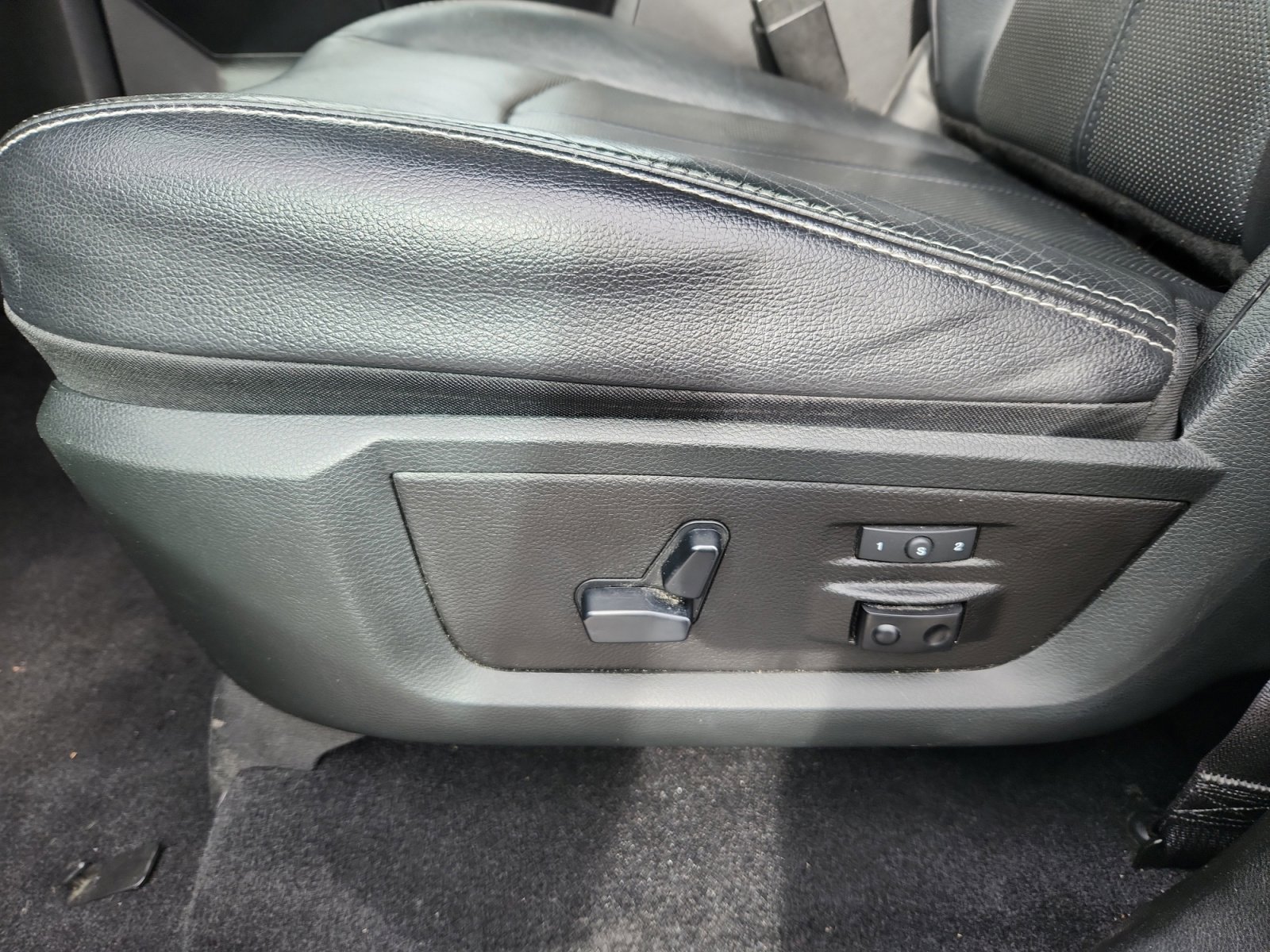 Used 2018 RAM 2500 Laramie image 14