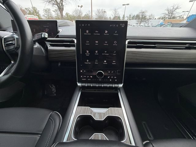 Used 2025 GMC Sierra EV Denali image 15