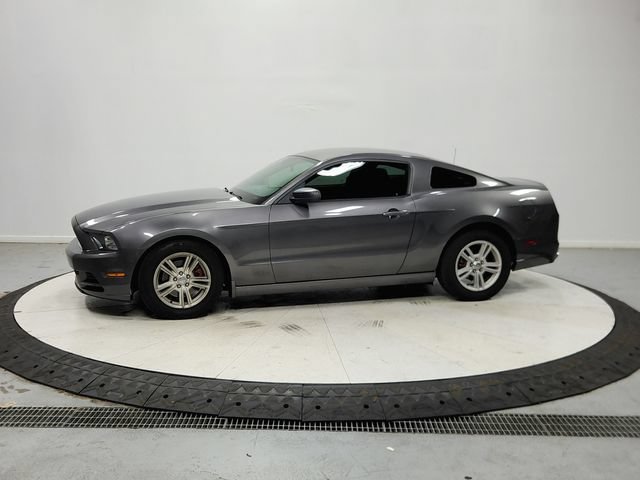 Used 2014 Ford Mustang Coupe RWD image 5
