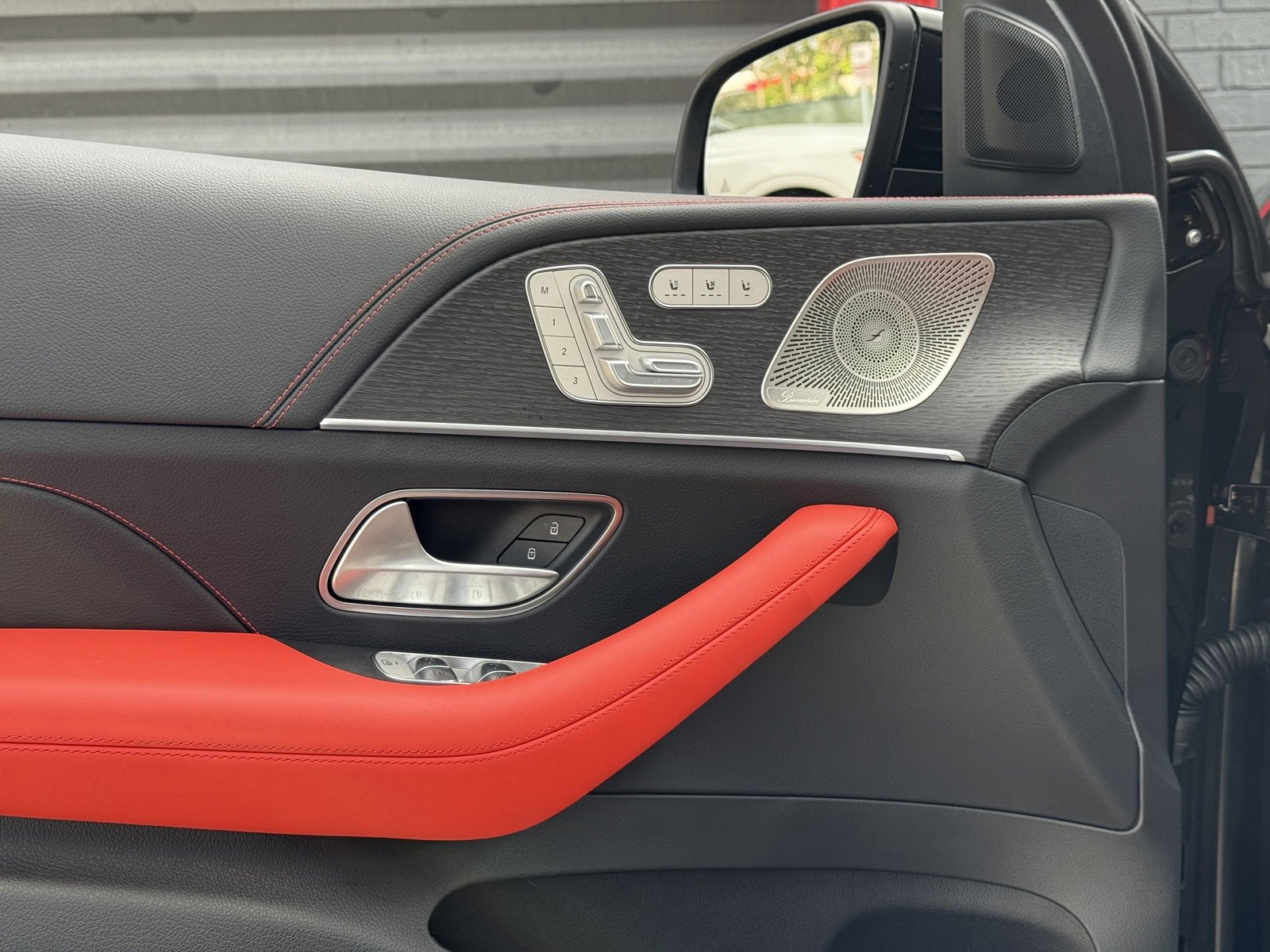 Used 2025 Mercedes-Benz GLE 53 AMG 4MATIC Coupe w/ Driver Assistance Package image 13