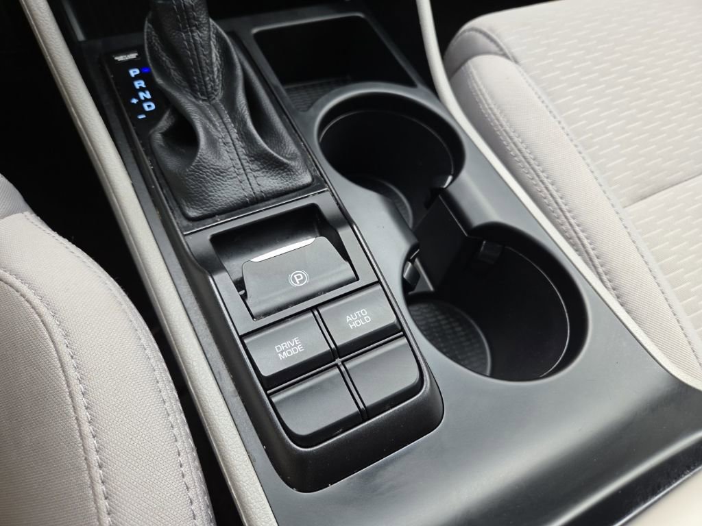 Used 2020 Hyundai Tucson Value w/ Winter Weather Package image 35