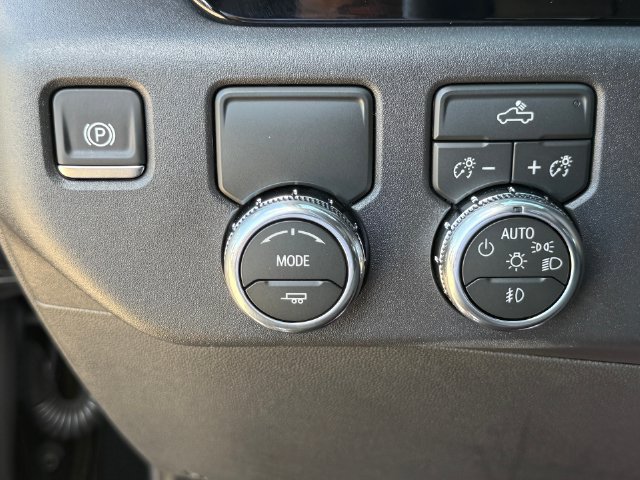 Used 2026 GMC Sierra 1500 Elevation w/ Elevation Select Package RWD image 18
