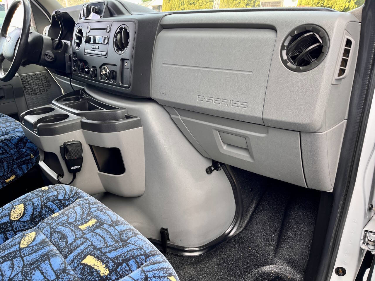 Used 2013 Ford E-350 and Econoline 350 Super Duty w/ Shuttle Bus Prep Pkg image 16