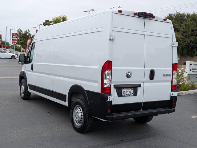 Used 2025 RAM ProMaster 2500 w/ Convenience Group FWD image 14