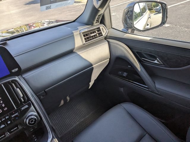 Certified 2024 Lexus LX 600 4WD w/ Luxury Package image 17
