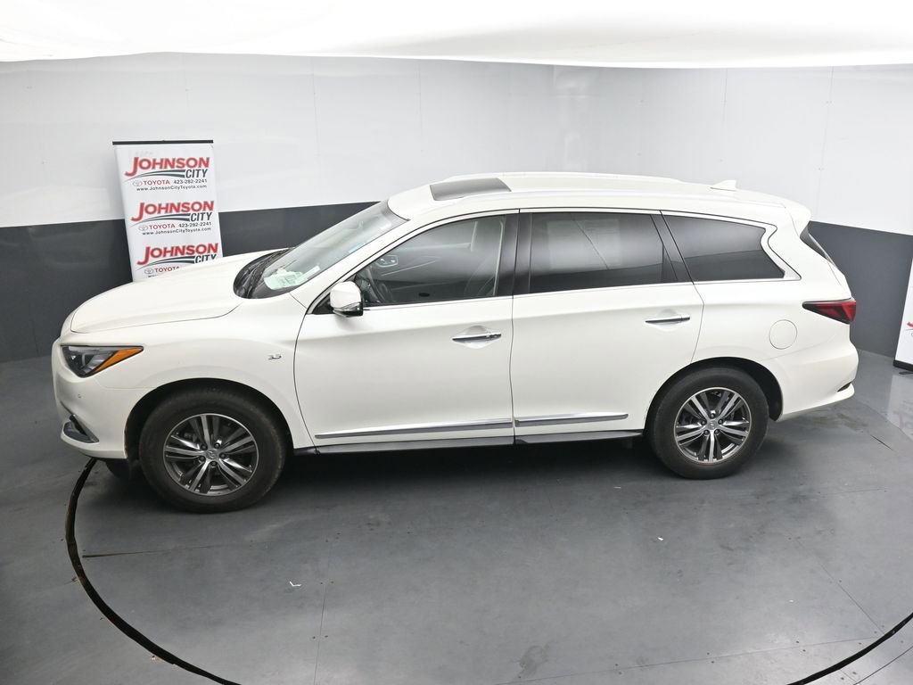 Used 2020 INFINITI QX60 Luxe w/ Essential Package AWD/4WD image 13