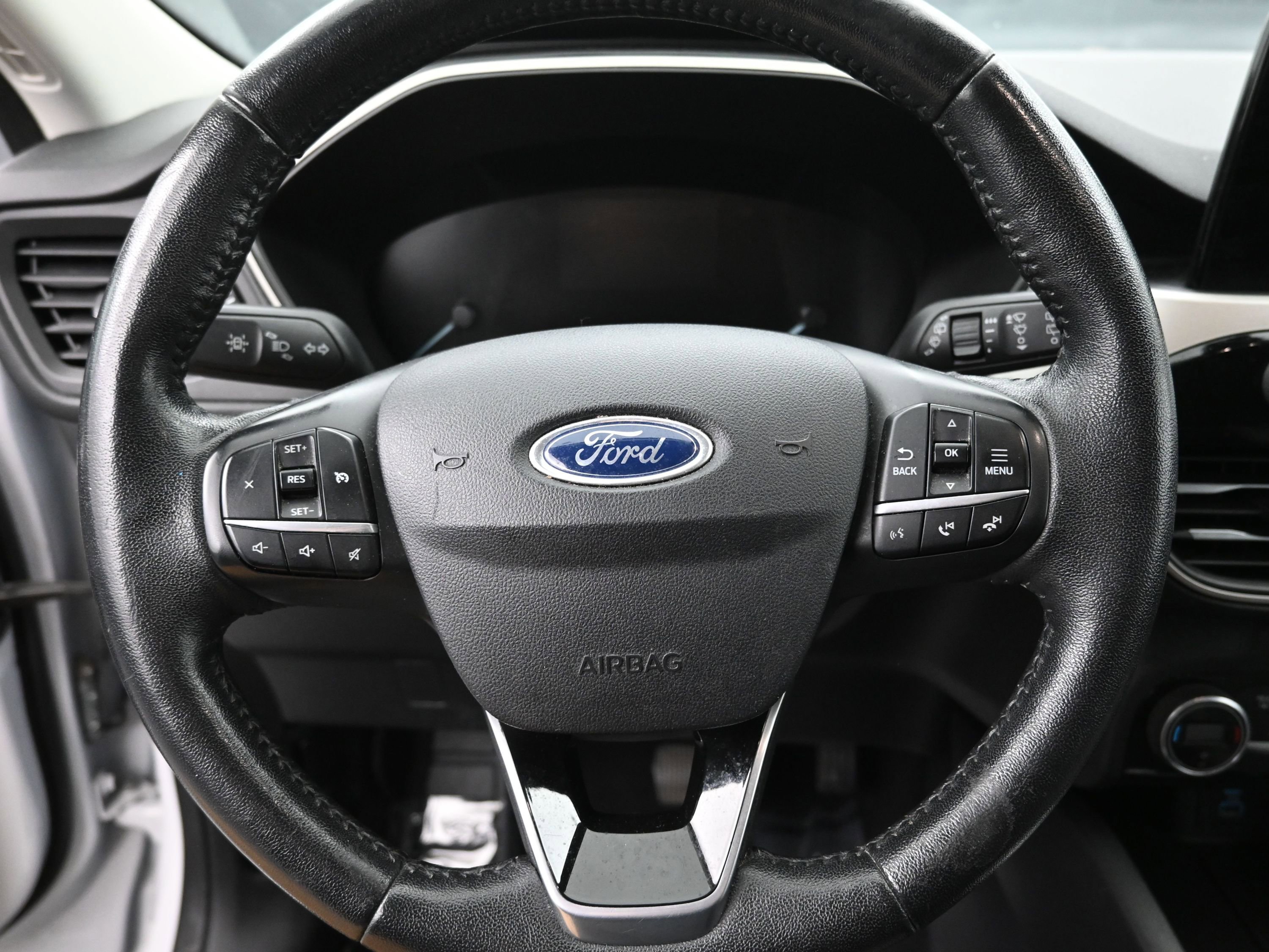 Used 2021 Ford Escape SE w/ Convenience Package image 13