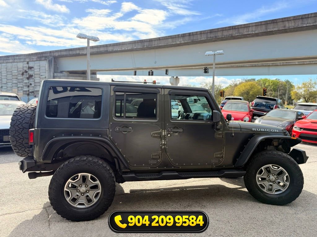 Used 2015 Jeep Wrangler Unlimited Rubicon w/ Dual Top Group AWD/4WD image 8