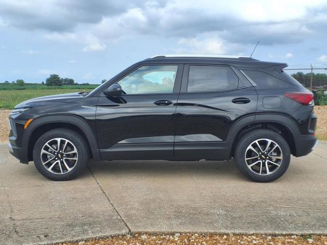 New 2026 Chevrolet TrailBlazer LT w/ Driver Confidence Package image 3