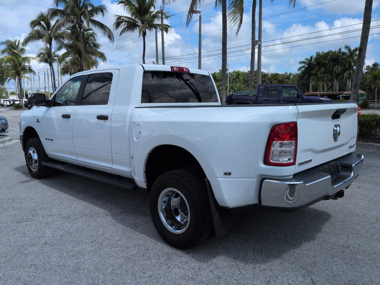 Used 2022 RAM 3500 Big Horn w/ Level A Equipment Group AWD/4WD image 7