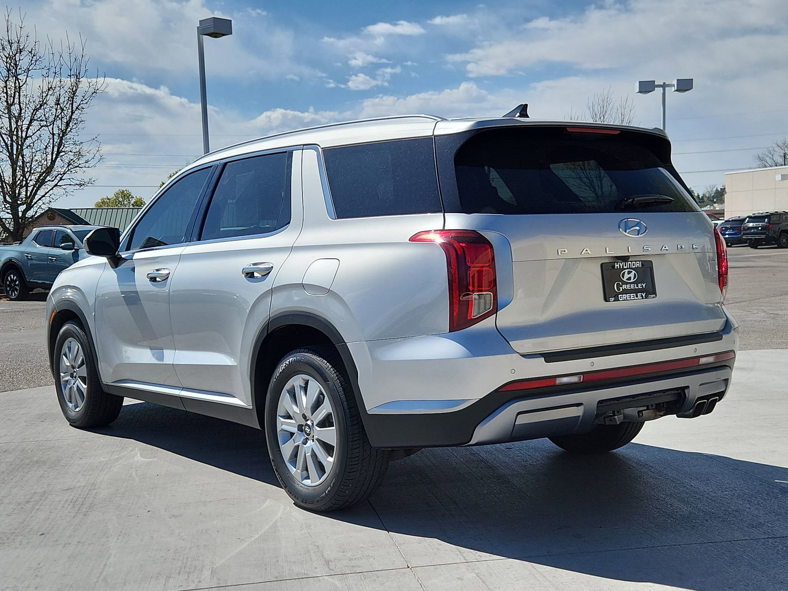 Used 2024 Hyundai Palisade SEL AWD/4WD image 3