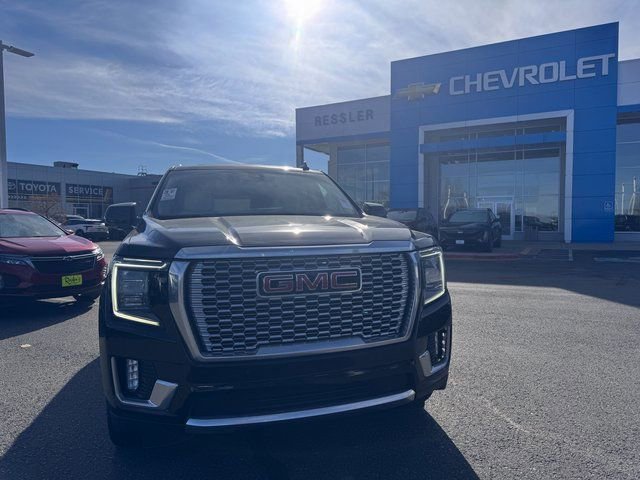 Used 2022 GMC Yukon Denali image 2