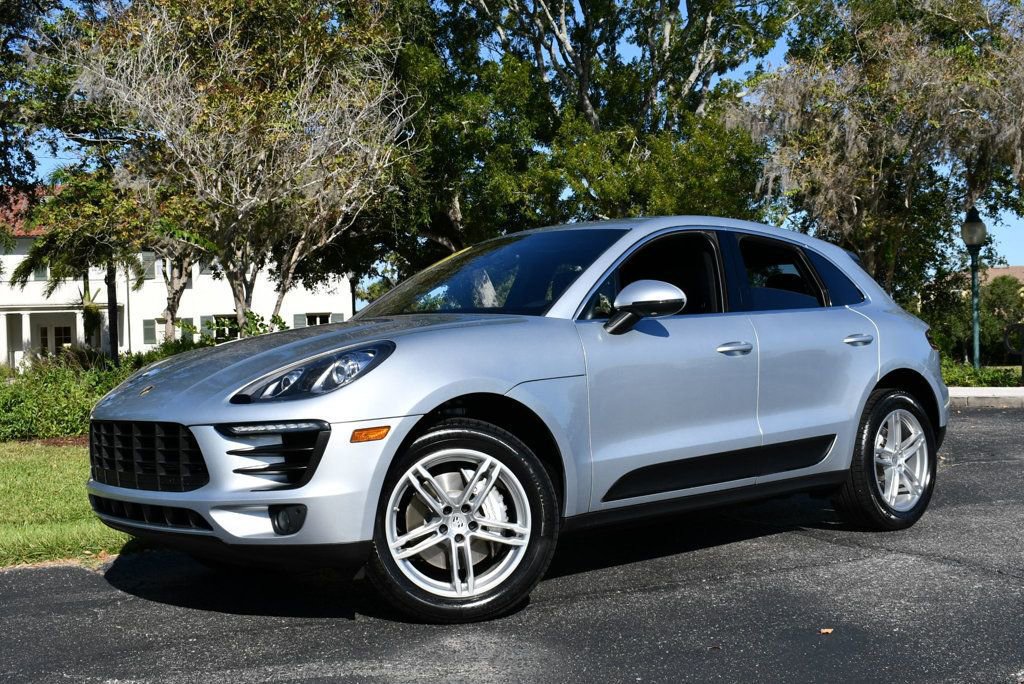 Used 2016 Porsche Macan S image 22