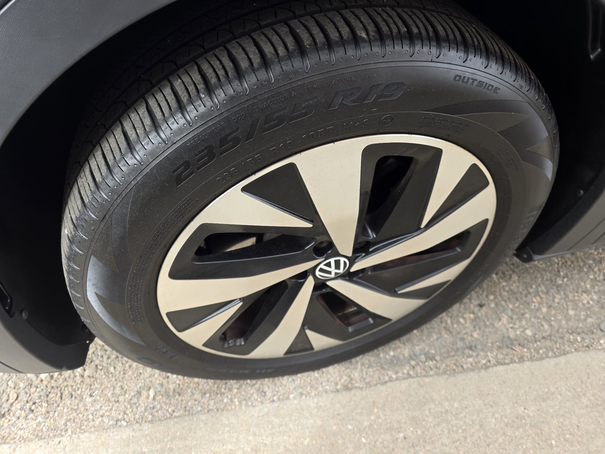 Used 2024 Volkswagen ID.4 2WD image 20
