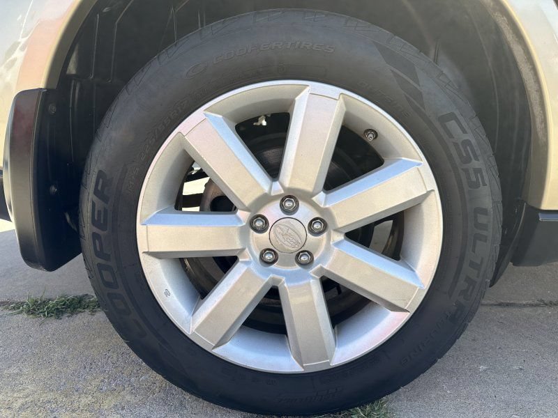 Used 2008 Subaru Outback 2.5i AWD/4WD image 9