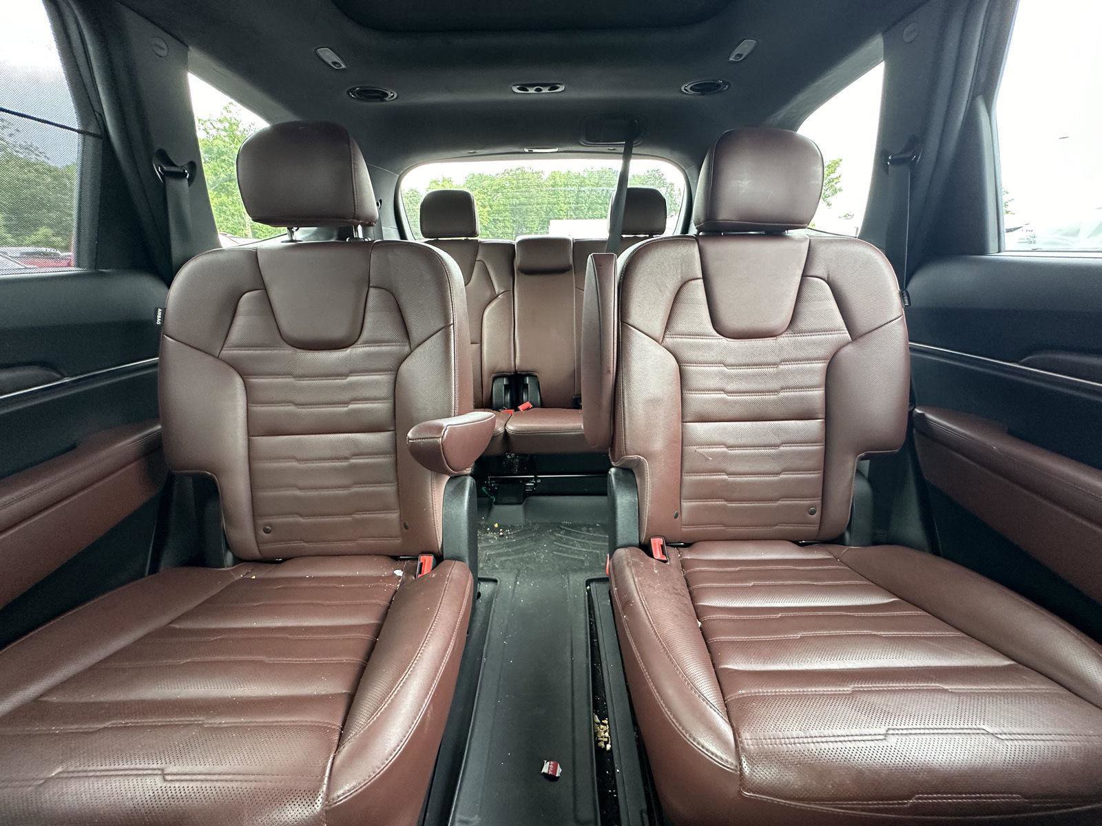 Used 2023 Kia Telluride SX Prestige AWD/4WD image 13