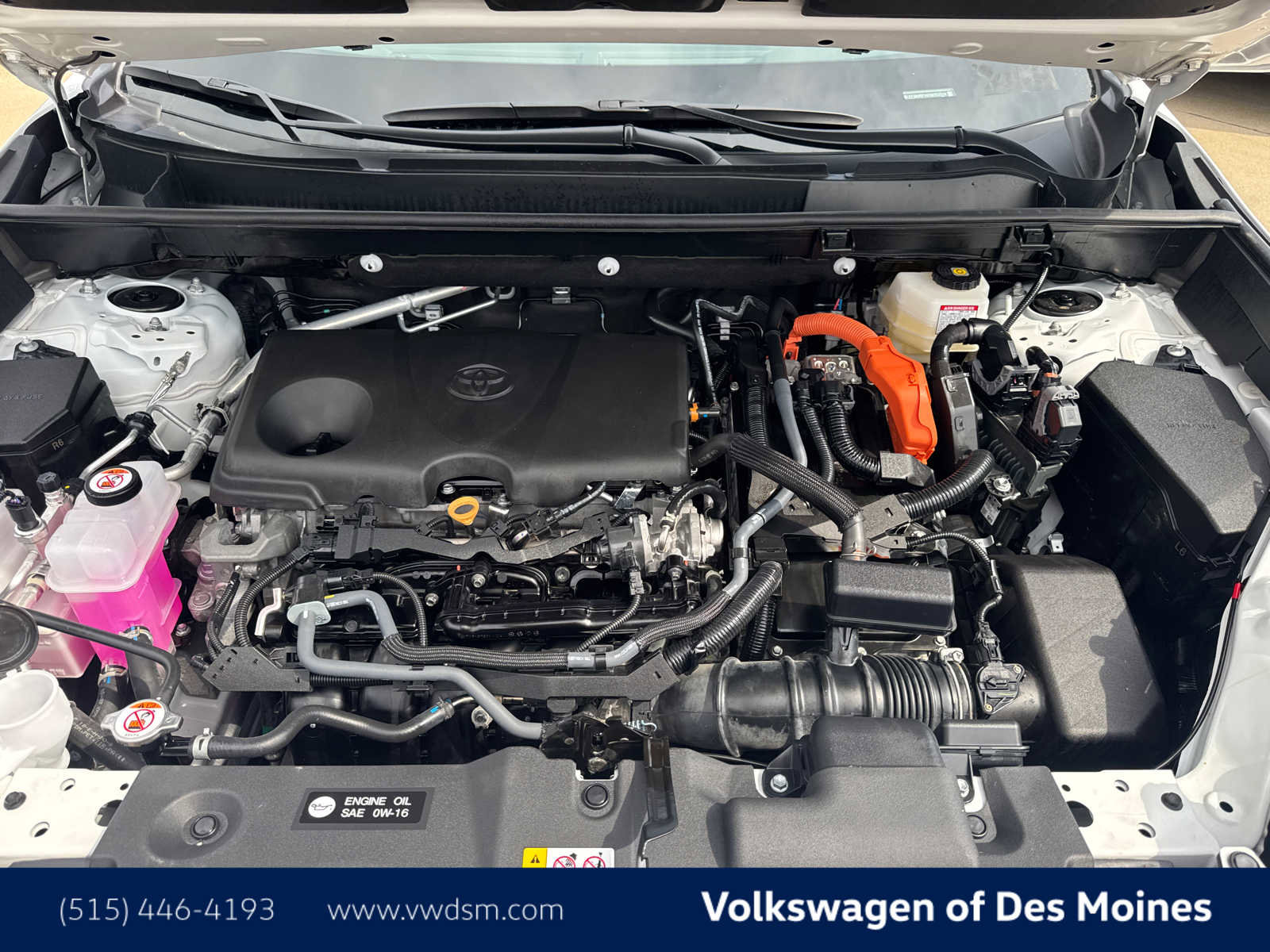 Used 2025 Toyota RAV4 XLE image 9