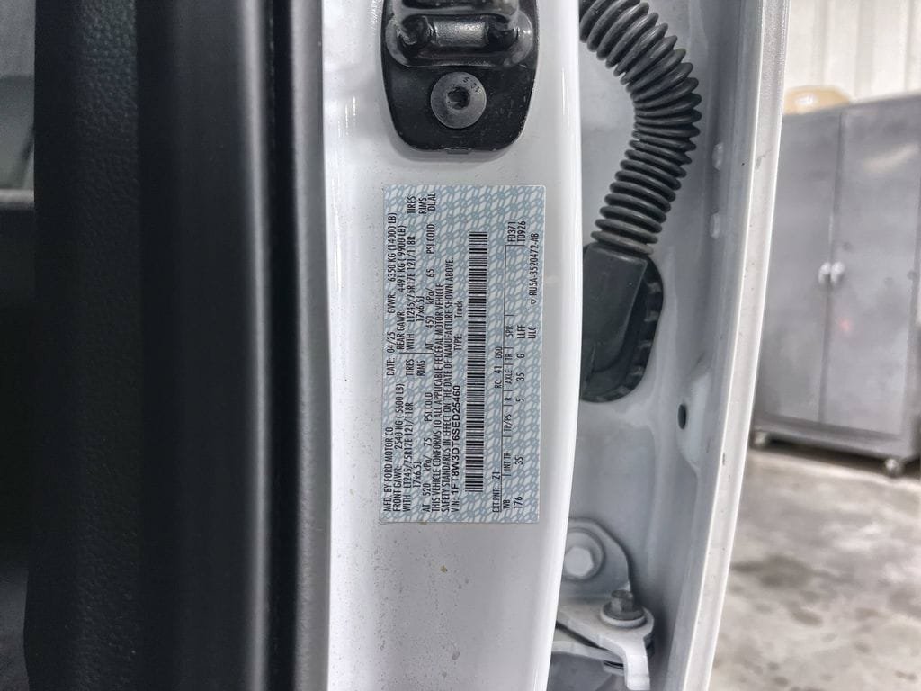 Used 2025 Ford F350 XLT AWD/4WD image 36