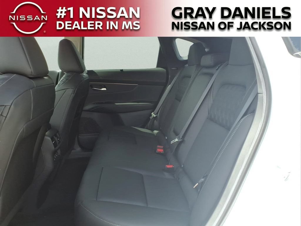 New 2026 Nissan Murano Platinum w/ Cargo Package AWD/4WD image 26