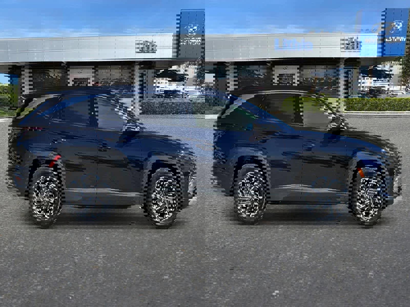 Certified 2025 Hyundai Tucson Limited image 9